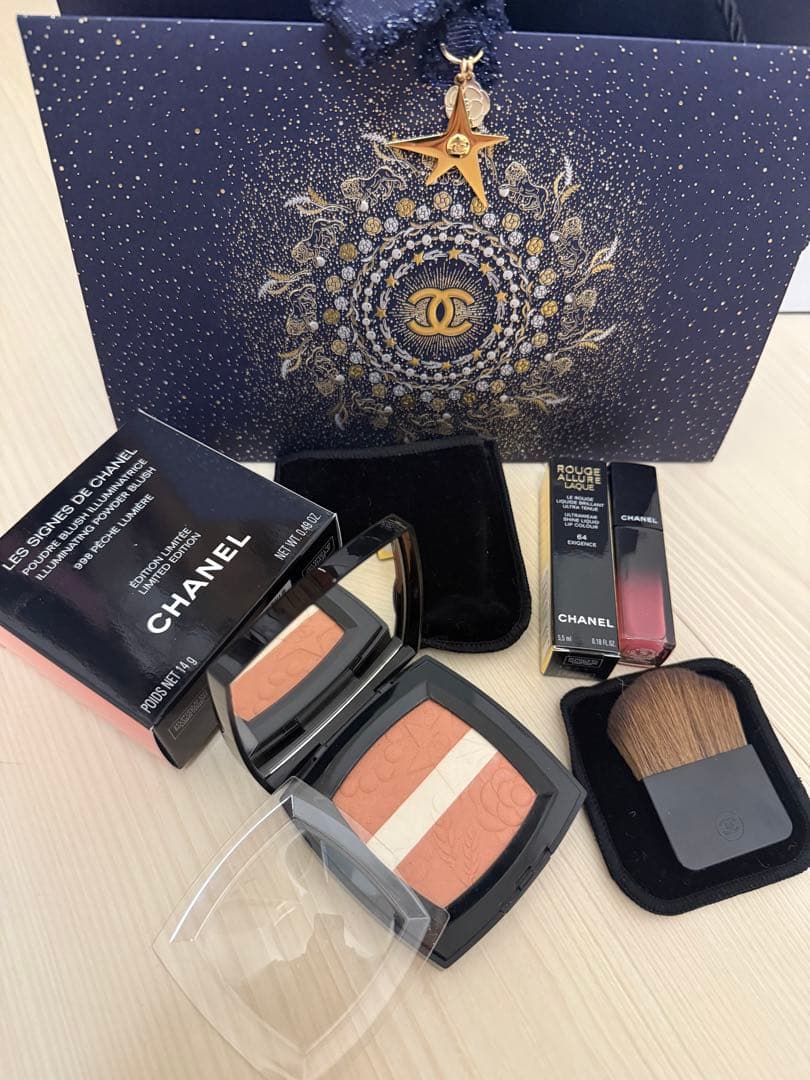 CHANEL クリスマスコフレ チャーム付き