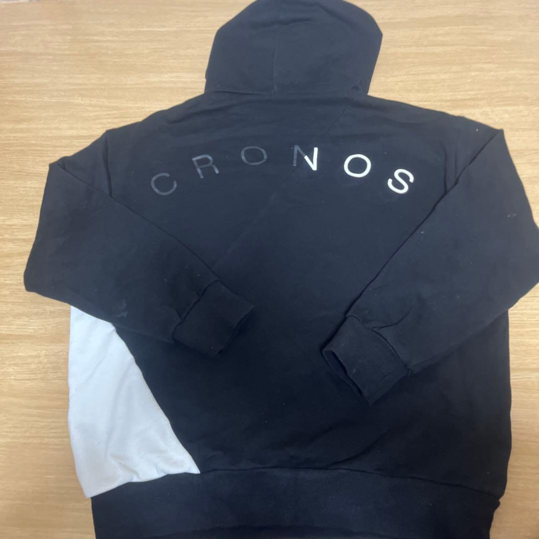 CRONOS フード付きパーカー ブラック/ホワイト SとMの中間サイズ