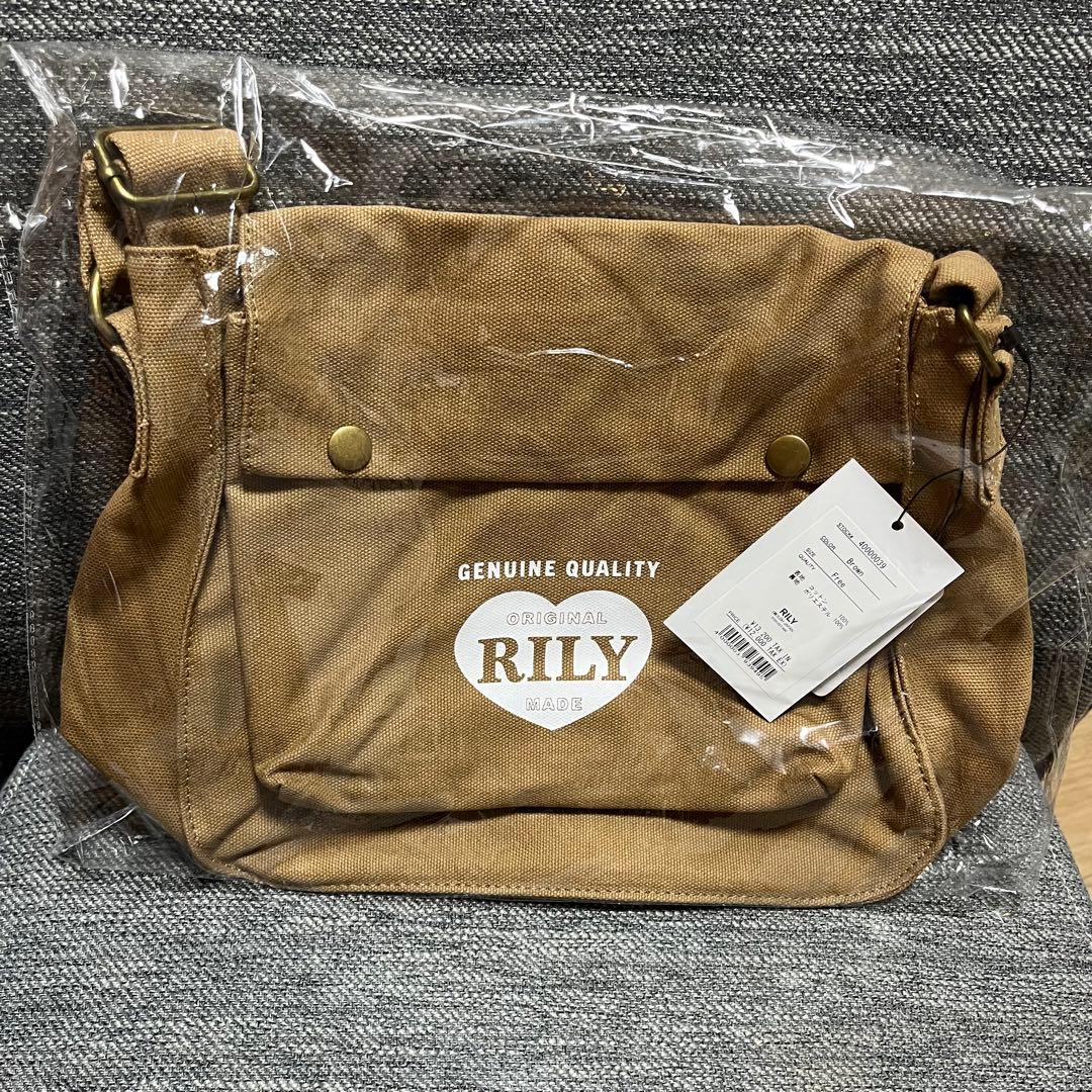 新品未開封　RILY Heart Logo Game Bag