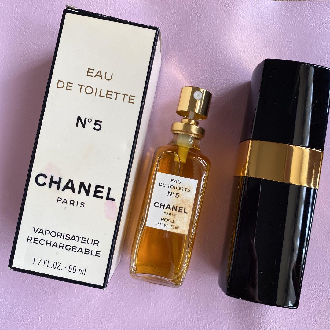 CHANEL シャネル