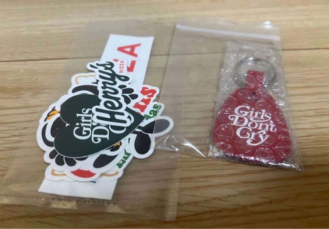 Girls Don't Cry l KEYCHAIN ステッカーセット