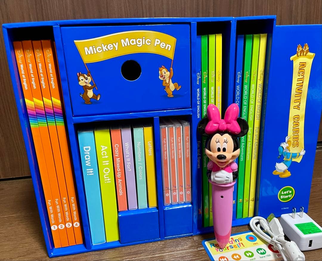 【美品】ミッキーマジックペン　DWE ミニー　ディズニー　アドベンチャーセット