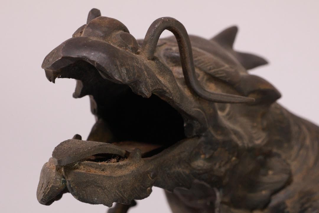 古美術品 時代 古銅 麒麟形香炉 高29.5㎝ 神獣 置物 金属工芸 BJ164