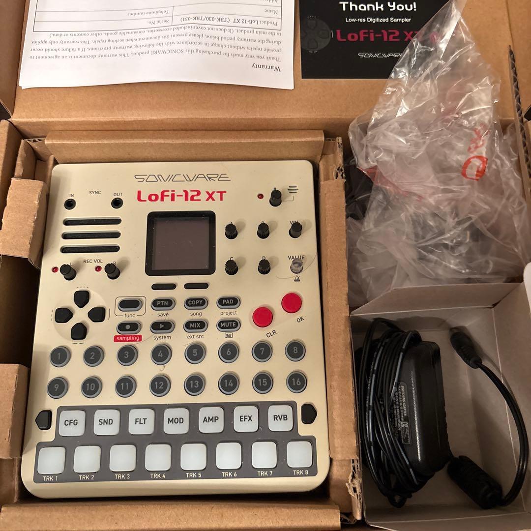 Sonicware lofi 12 xt レトロカラー