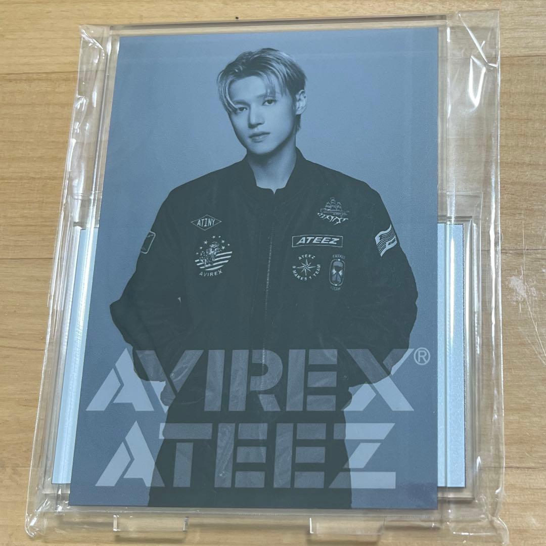 ATEEZ ウヨン AVIREX アクスタ - メルカリ