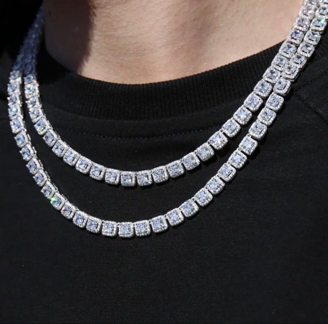 アバランチ　ジルコニアネックレス