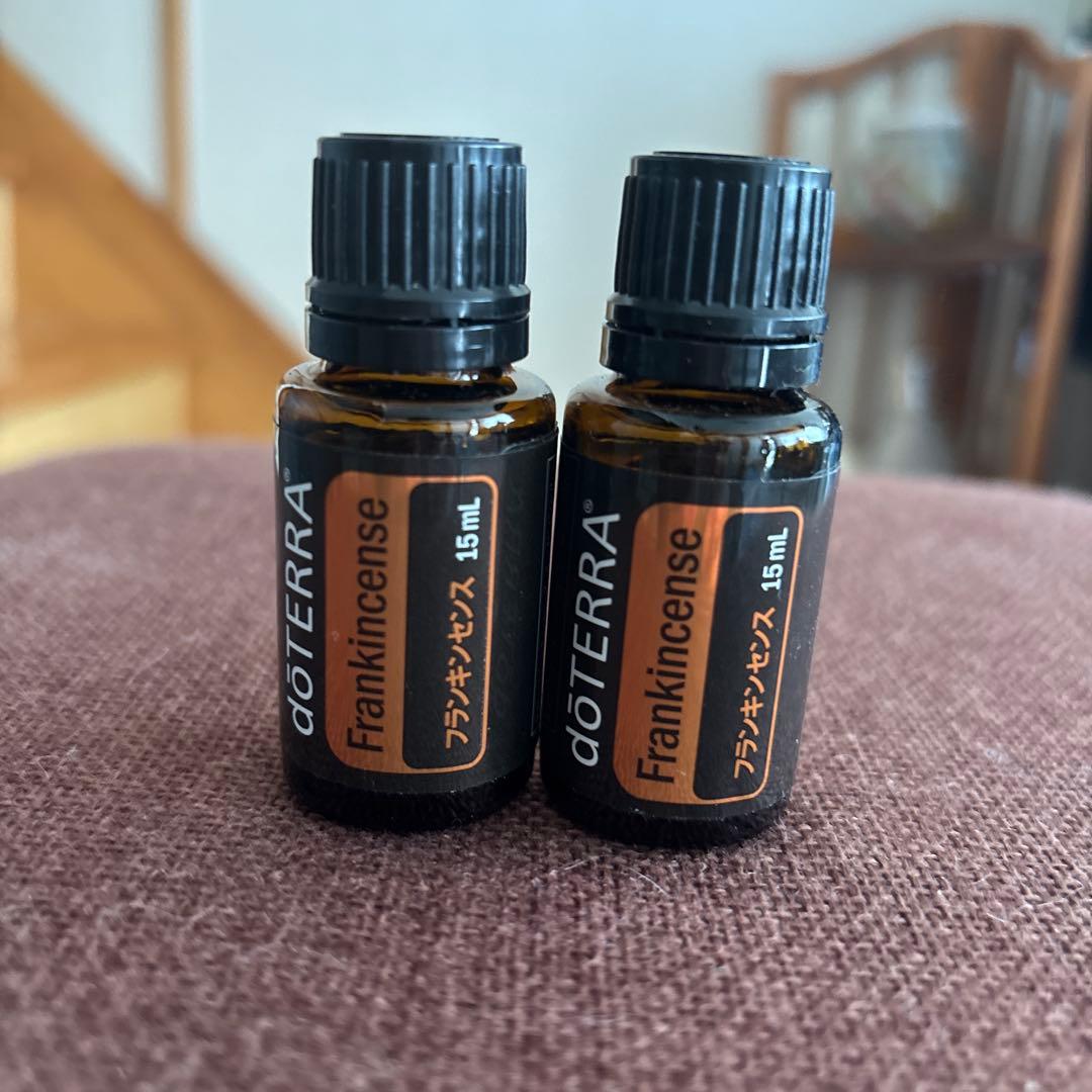 halufu様 プラナロム 香りのサンプル便他 合計5点 精油