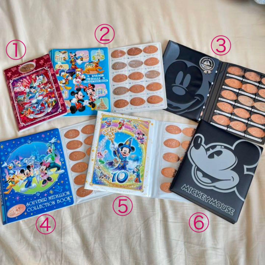 ディズニー スーベニアメダル(229枚) &ケース6冊付 - メルカリ