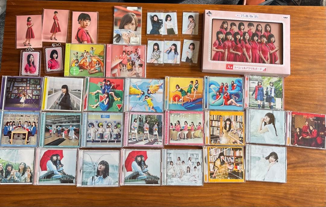 乃木坂46 CD 24枚 一番くじ、ポストカード他まとめ