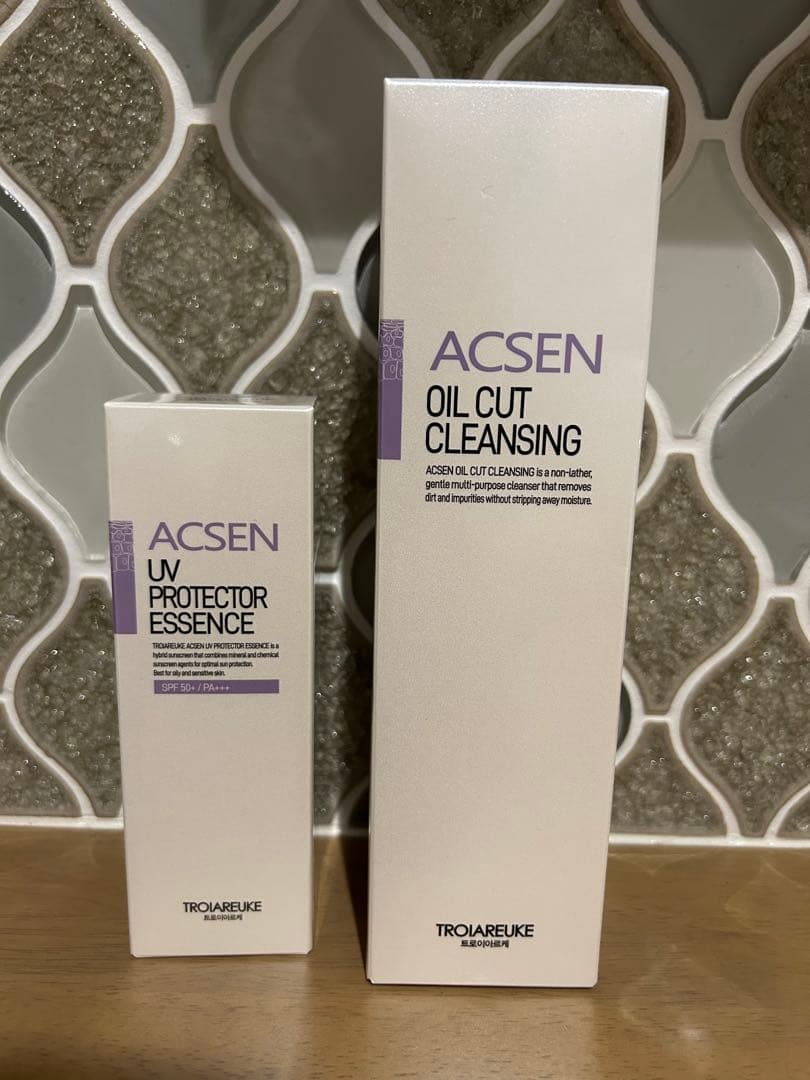 トロイアルケ オイルカットクレンジング 300ml UVプロテクターエッセンス