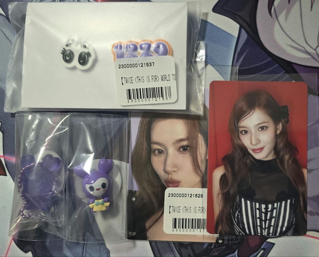 TWICE】サナ まとめ売り - メルカリ