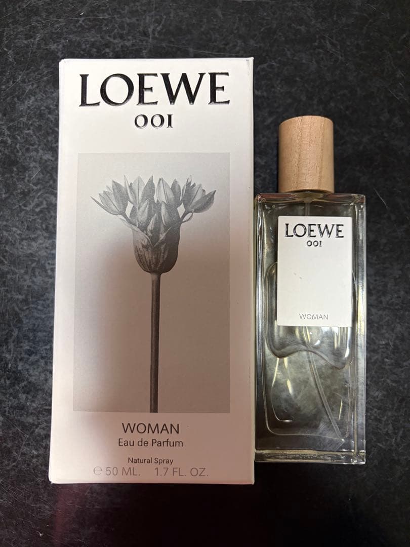 未使用に近い ロエベ LOEWE 001 WOMAN 香水 50ml