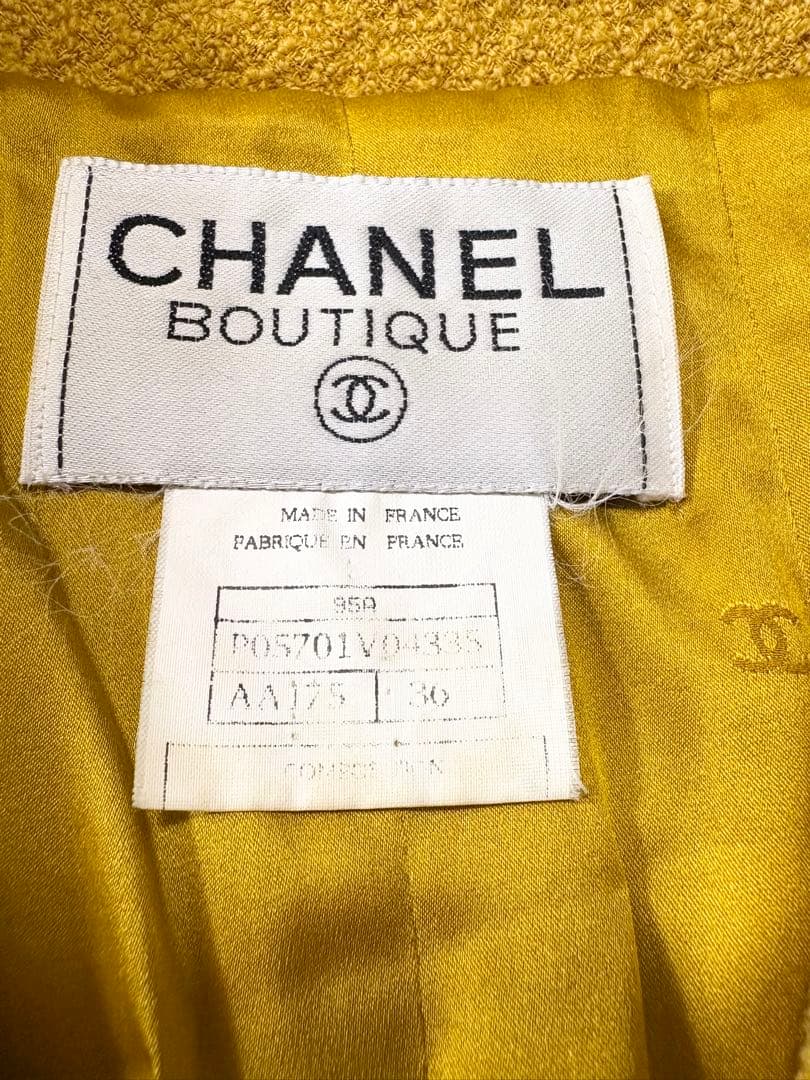 CHANEL ココマーク ツイードワンピースコート からし色 - メルカリ