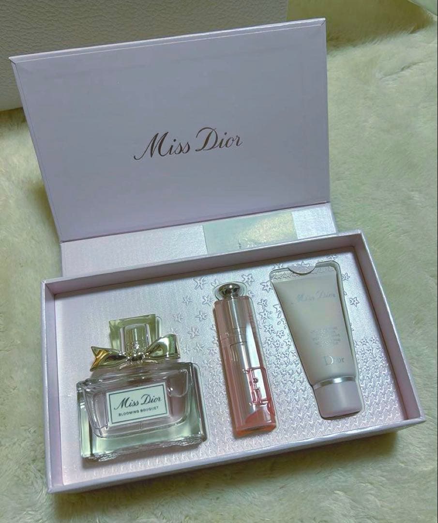 【新品】ミス ディオール コフレ クリスマスコフレ2023（数量限定）