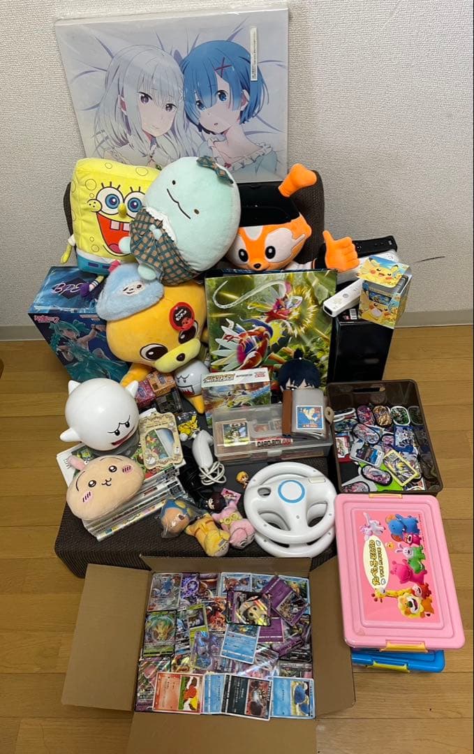 ゲーム機　カード　ぬいぐるみ　ポケモン　グッズ　など　まとめ売り