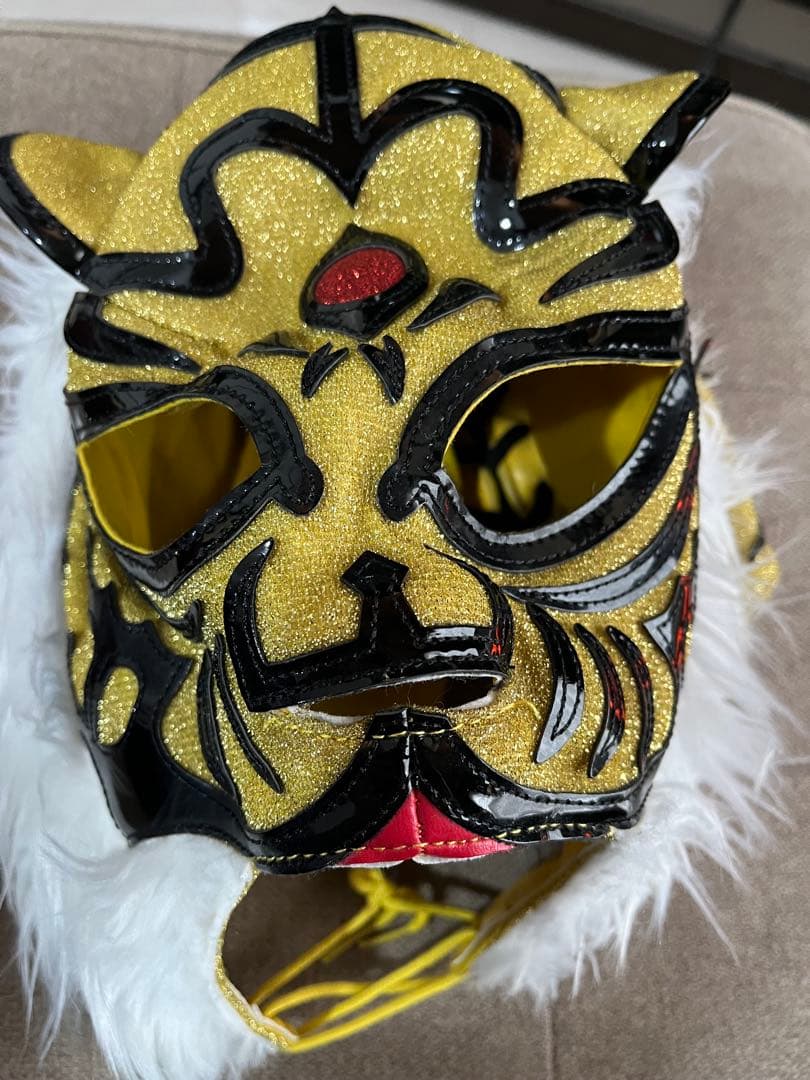 プロレス 一番くじ 特賞 初代タイガーマスク レプリカマスク 伝説ver