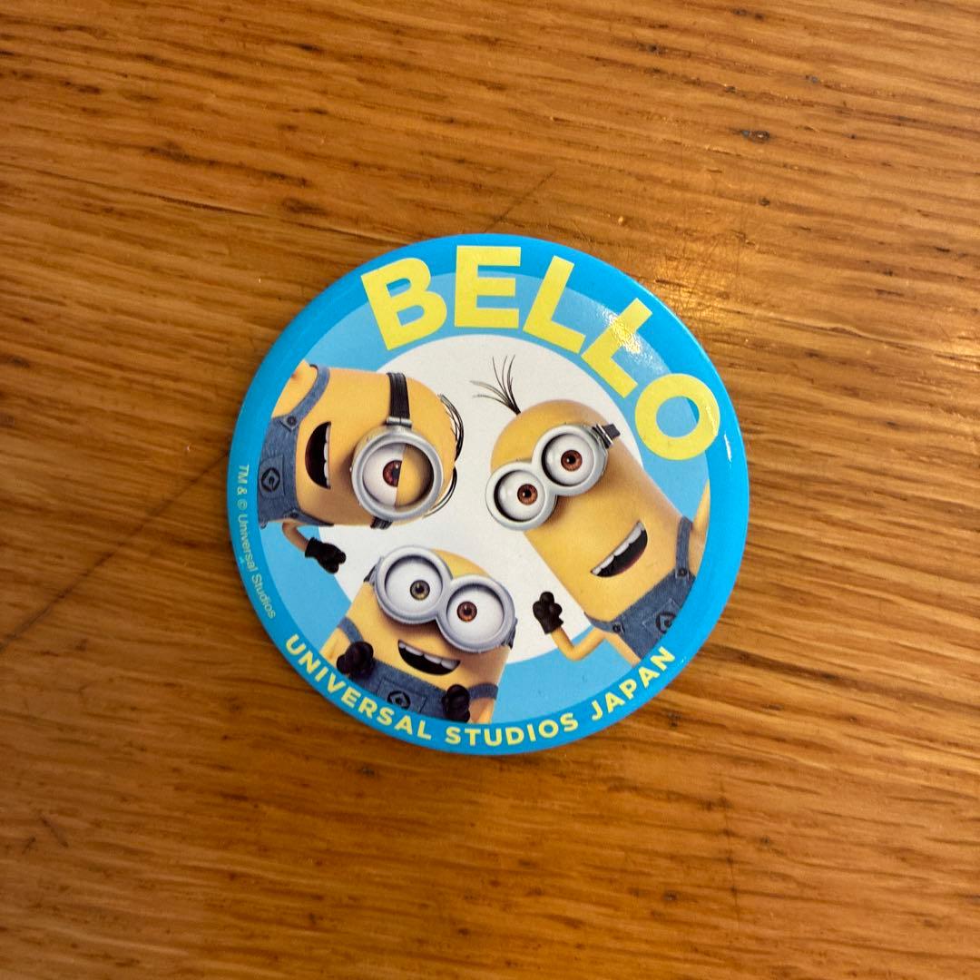 ミニオン BELLO 缶バッジ ユニバーサル・スタジオ・ジャパン - メルカリ