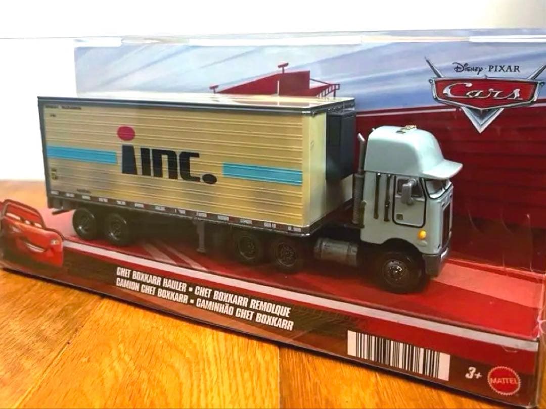 価格調整可能　カーズ、マテル製商品 Chet Boxkarr Hauler 1台