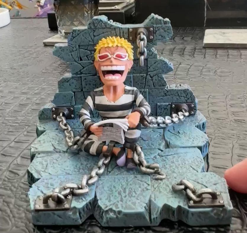 ワンピース Yz ドフラミンゴ 刑務所 ガレージキット スタチュー