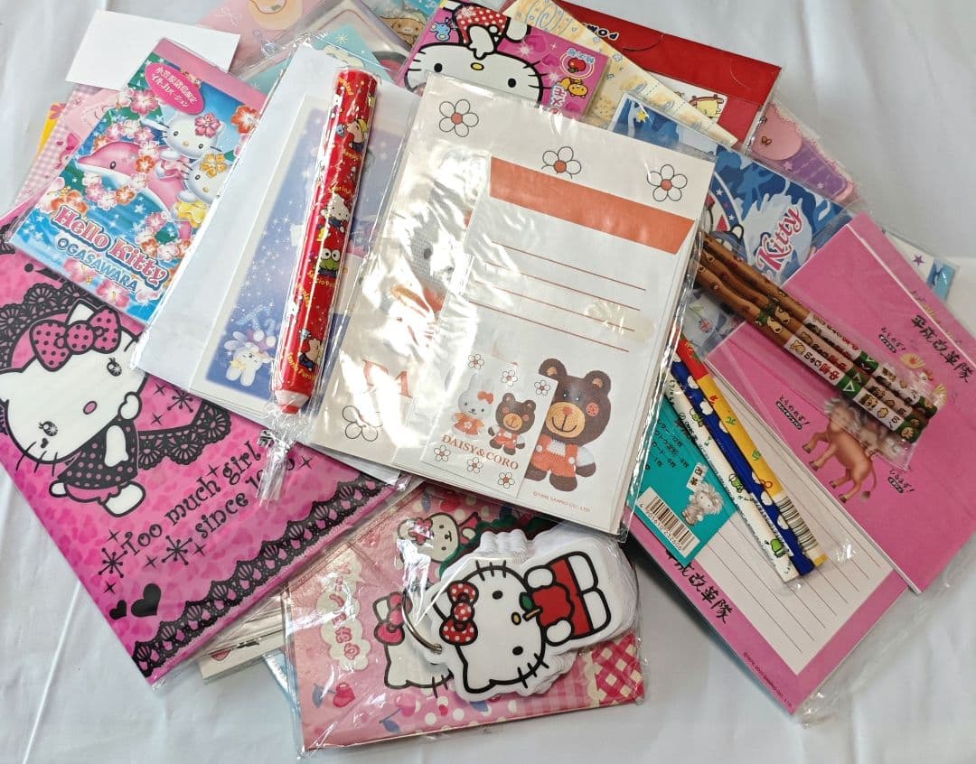 サンリオ　紙物　文具　ファンシー　レトロ　大量　まとめ売り　セット　レア