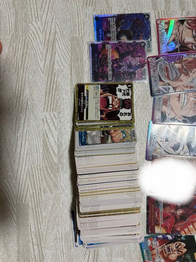 ワンピースカード 引退品 まとめ売り - メルカリ