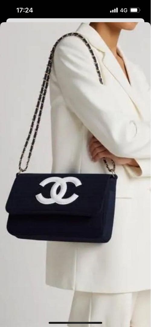 CHANEL シャネル ミニバッグ ポーチ ブラック×ホワイトロゴ¨̮⃝