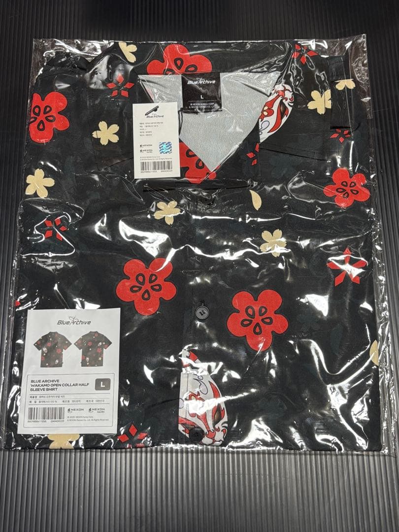 韓国限定】ブルーアーカイブ 3.5周年記念公式MD【ワカモ】半袖シャツ