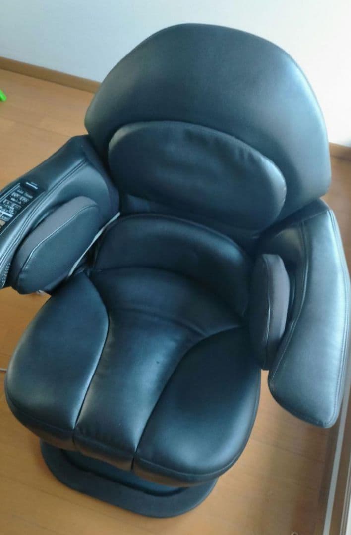 パナソニック コアトレチェア EU-JC70