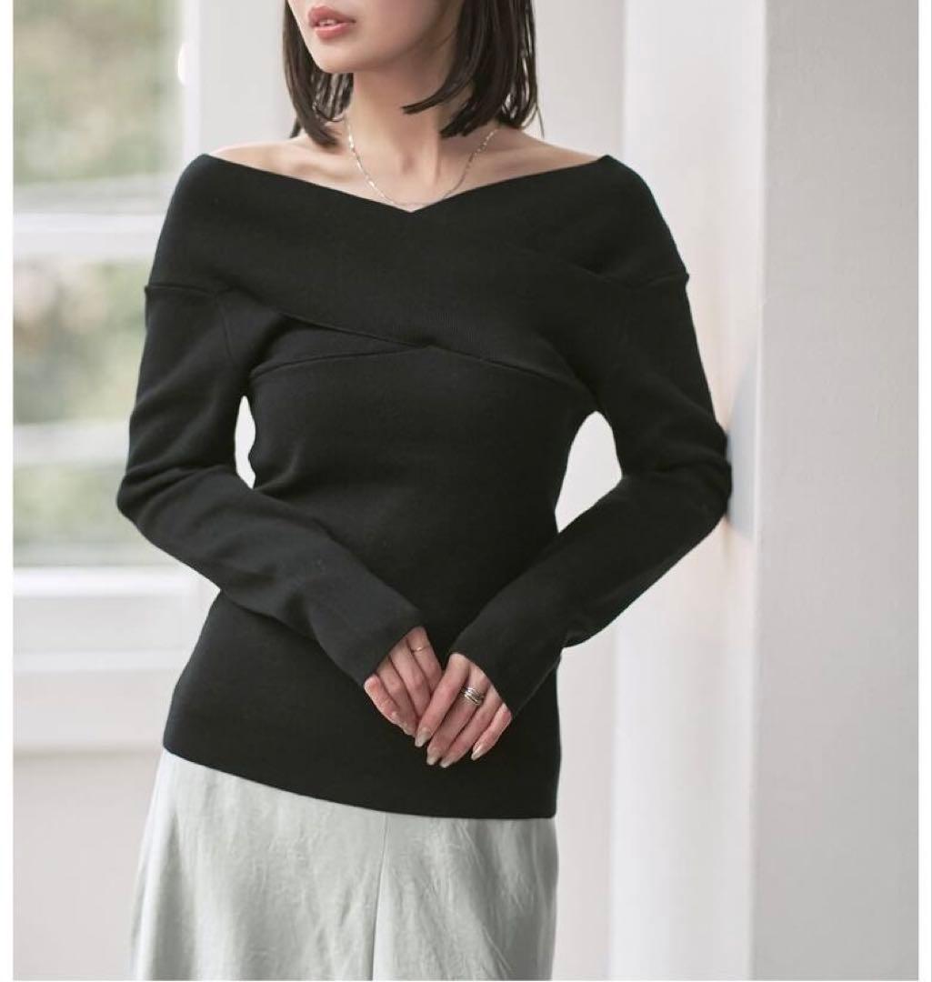 値下げ！NOBLE クロスリブオフショルダーニット