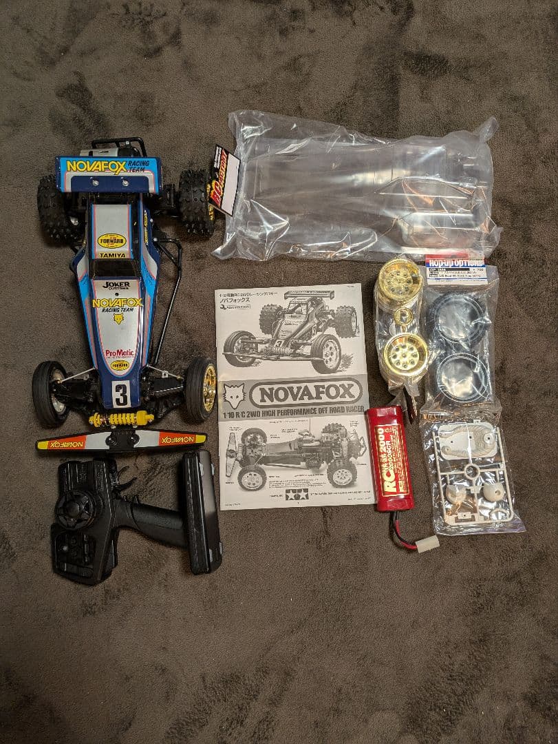 タミヤ　ノバフォックス　NOVA FOX ラジコンカー 本体と付属品
