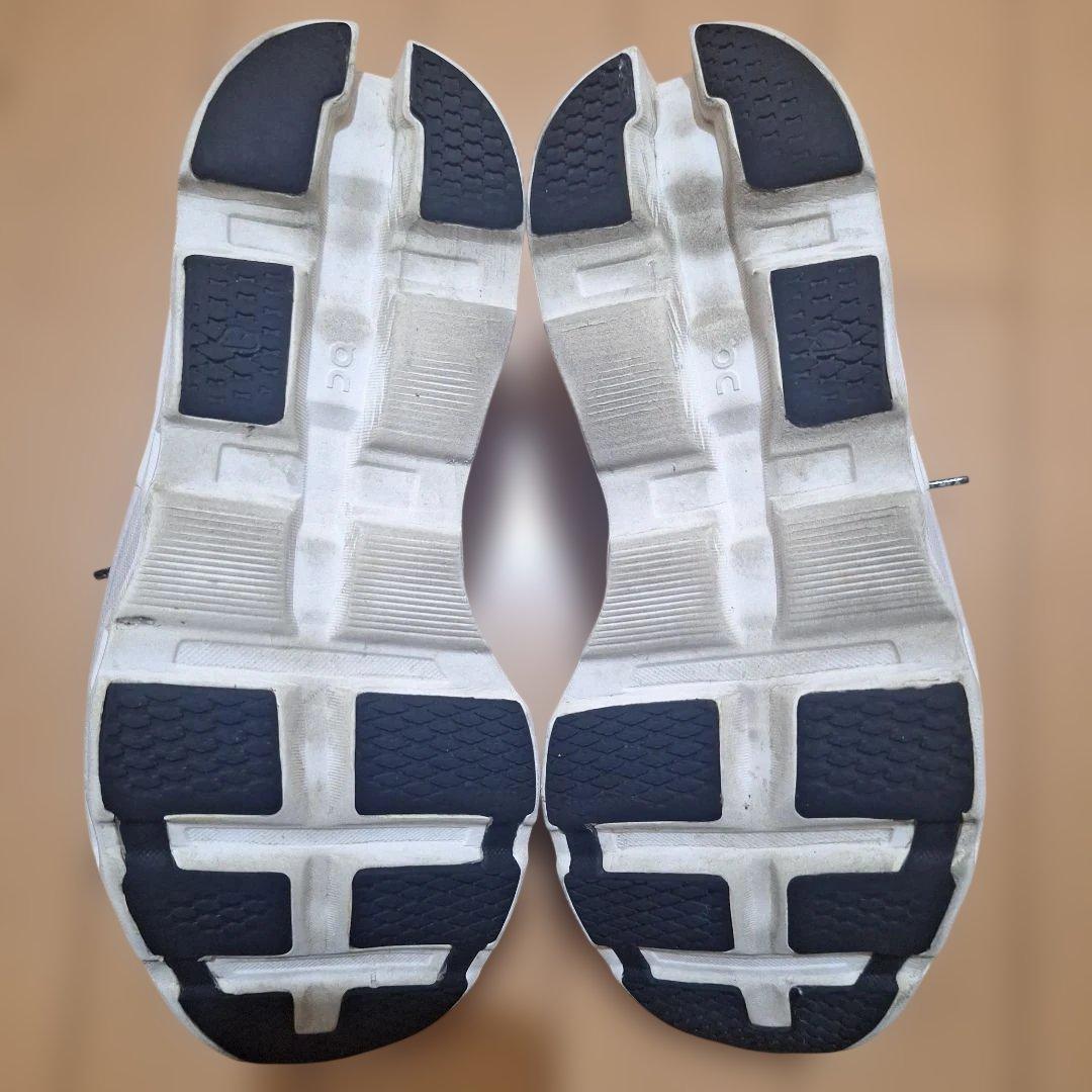 On Cloudmonster 2　26.0cm　ブラック