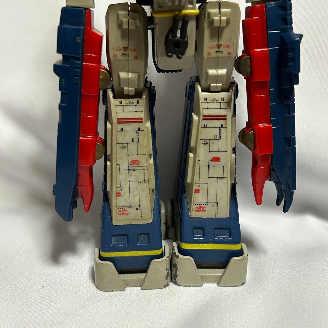 1/6300スケール SDF-1 マクロス強攻型 タカトクトイス 合金