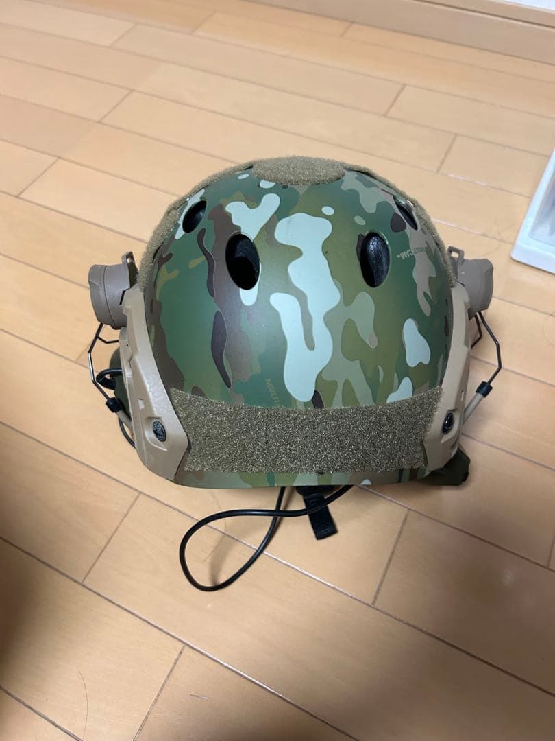 サバゲー用ヘルメット