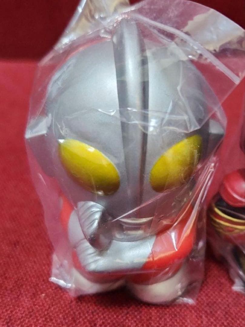 ウルトラマン 貯金箱 - メルカリ