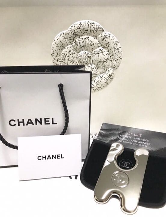 シャネル 数量限定 完売品 カッサプレート✨スッキリ小顔 新品 シャネル CHANEL カッサ マッサージ 美顔器 美顔 カッサプレート