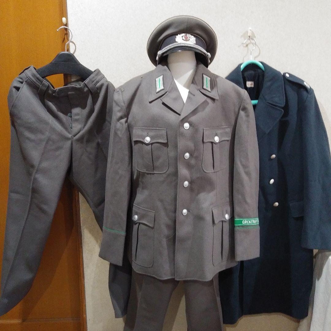 ドイツ民主共和国国境警備隊の軍服一式