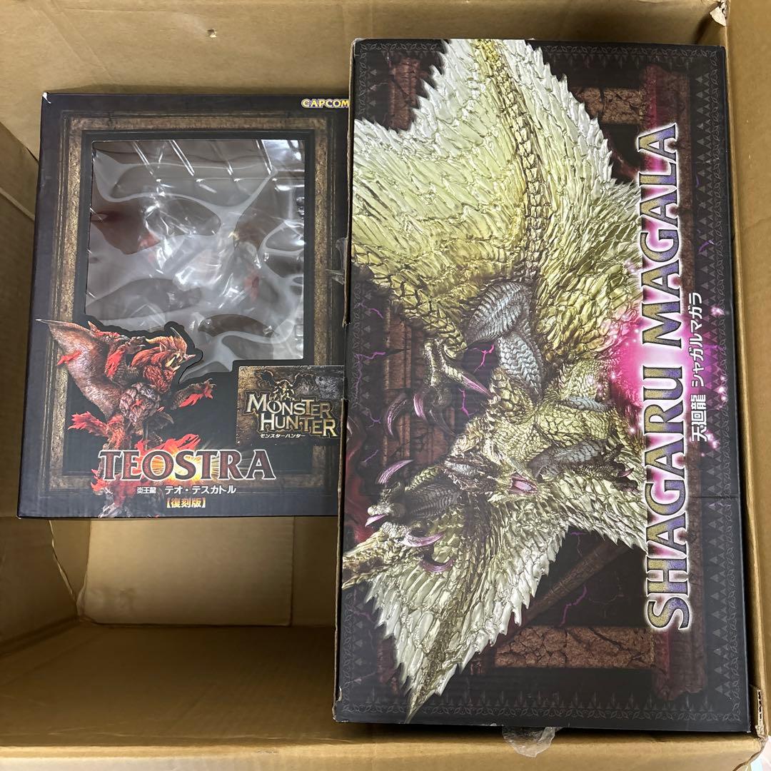 クリエイターズモデル　シャガルマガラとテオ・テスカトル