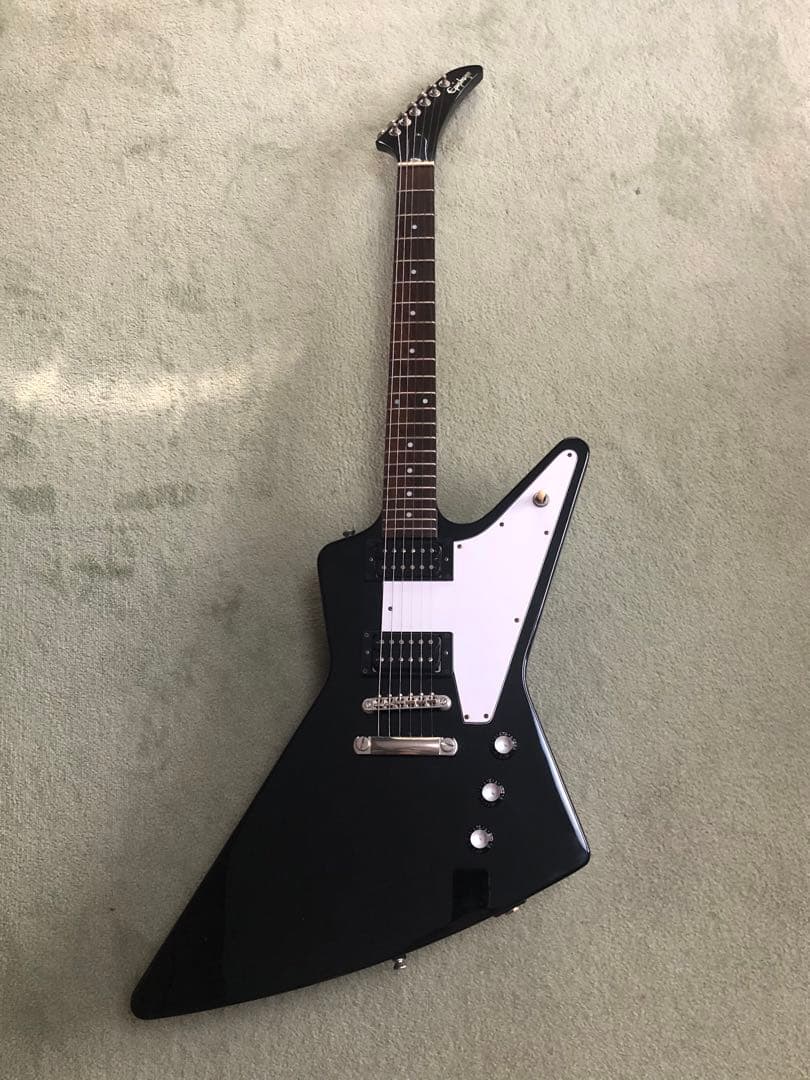 ギター Epiphone/Explorer Ebony Amazon.com: Epiphone Explorer, Ebony : Musical Instruments