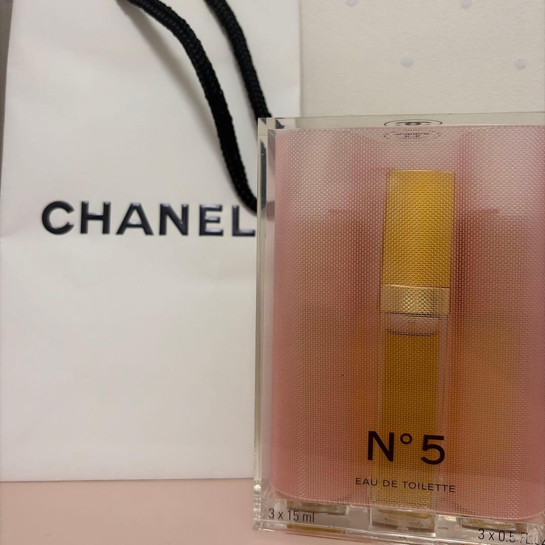 CHANEL N°5 オードゥ トワレット スプレイ