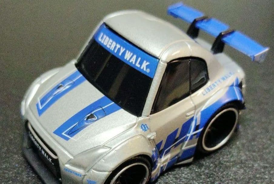 非売品 LIBERTY WALK GT-R ミニカー 新品未開封 1個