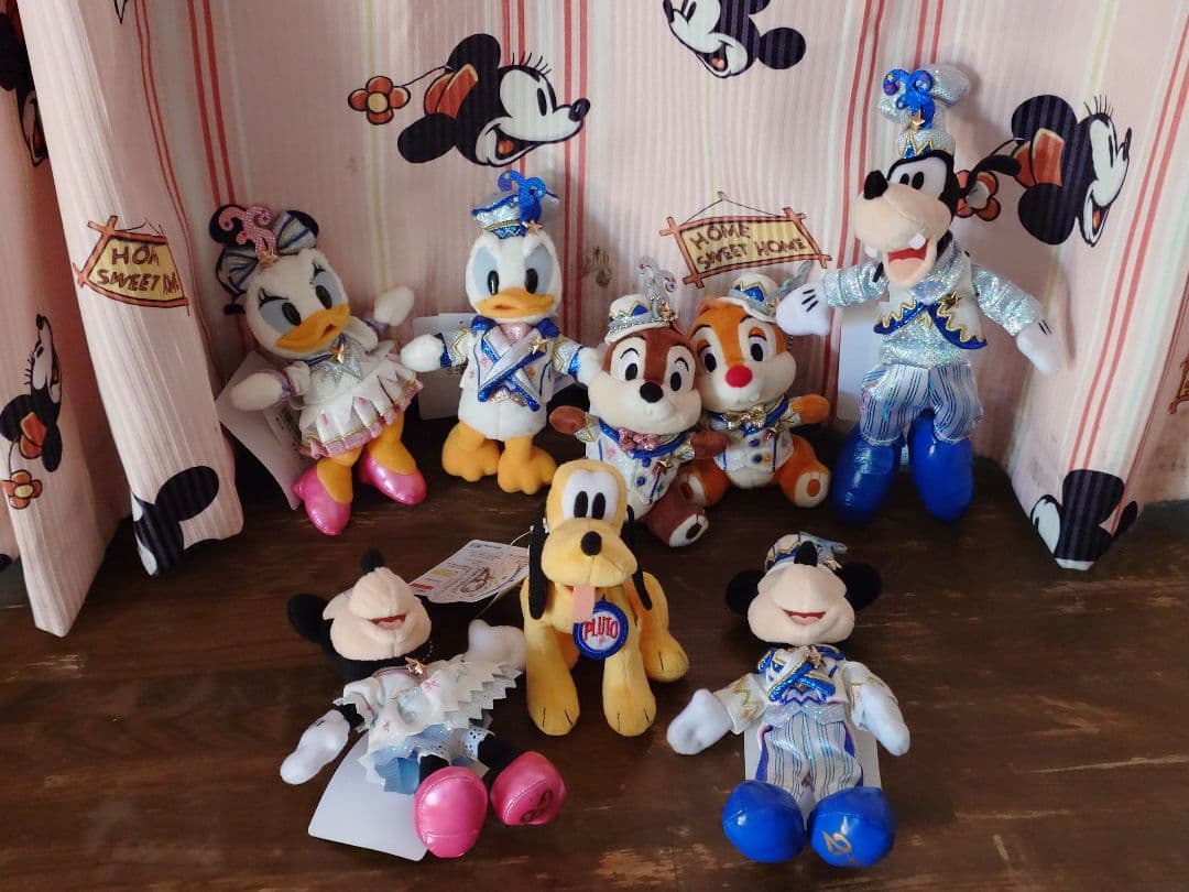 東京ディズニーシー20周年　ぬいぐるみバッジセット　新品未使用　セール