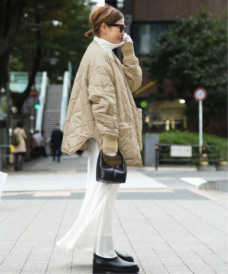 新品未使用 タグ付き CALUX QUILTED JACKET