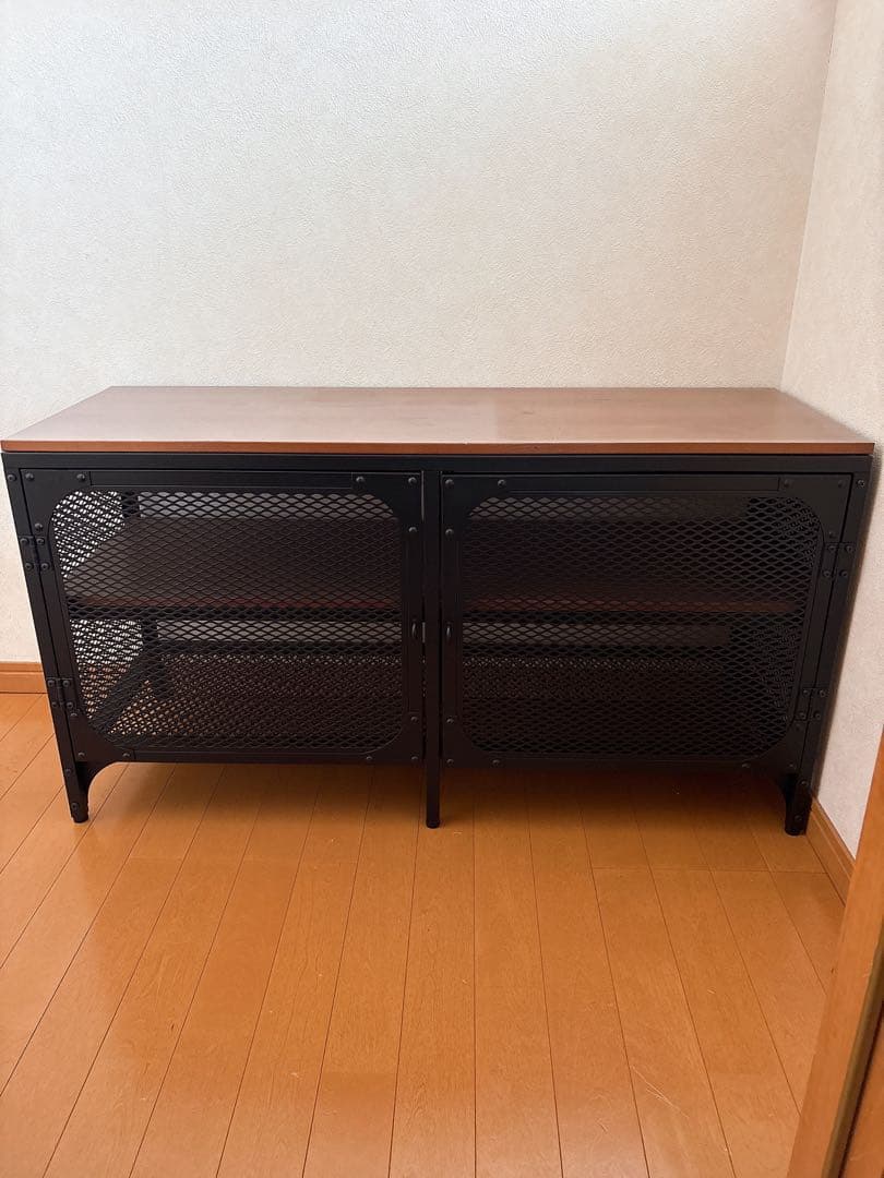 IKEA テレビ台 FJÄLLBO（フィエルボ） スチールキャビネット　イケア