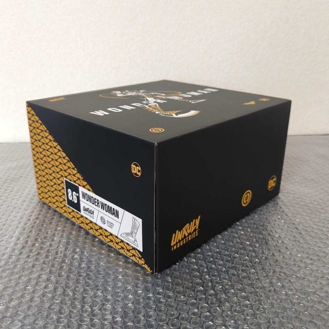 希少】ワンダーウーマン アンルーリー インダストリーズ フィギュア