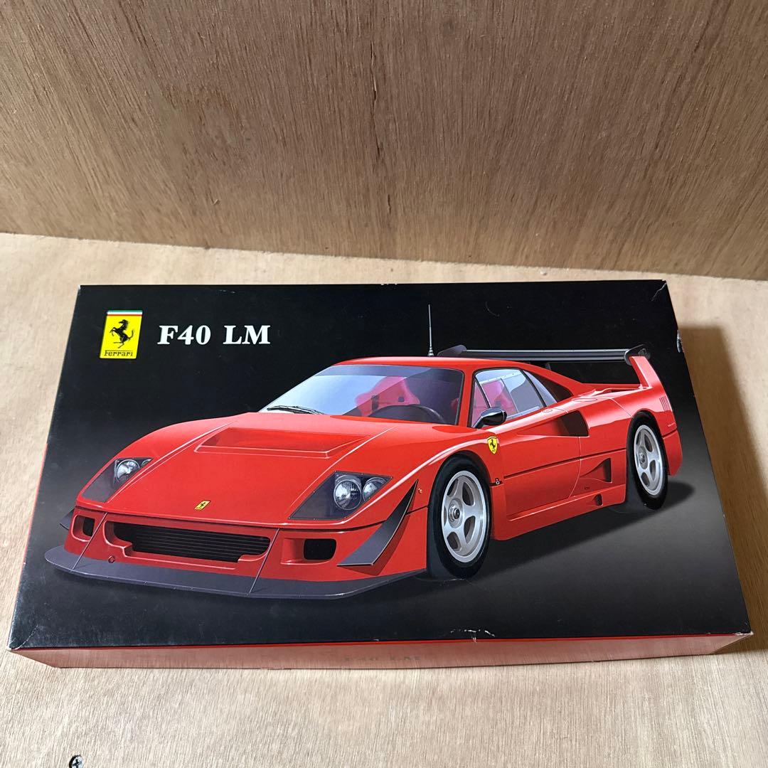 フェラーリ　F40 プラモデル　1/24 模型　FUJIMI フジミ fit=scale-down,w=1200