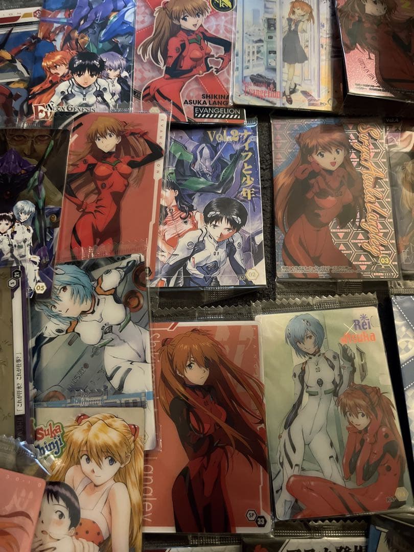 貴重】エヴァンゲリオン ウエハース 大量 100枚近く