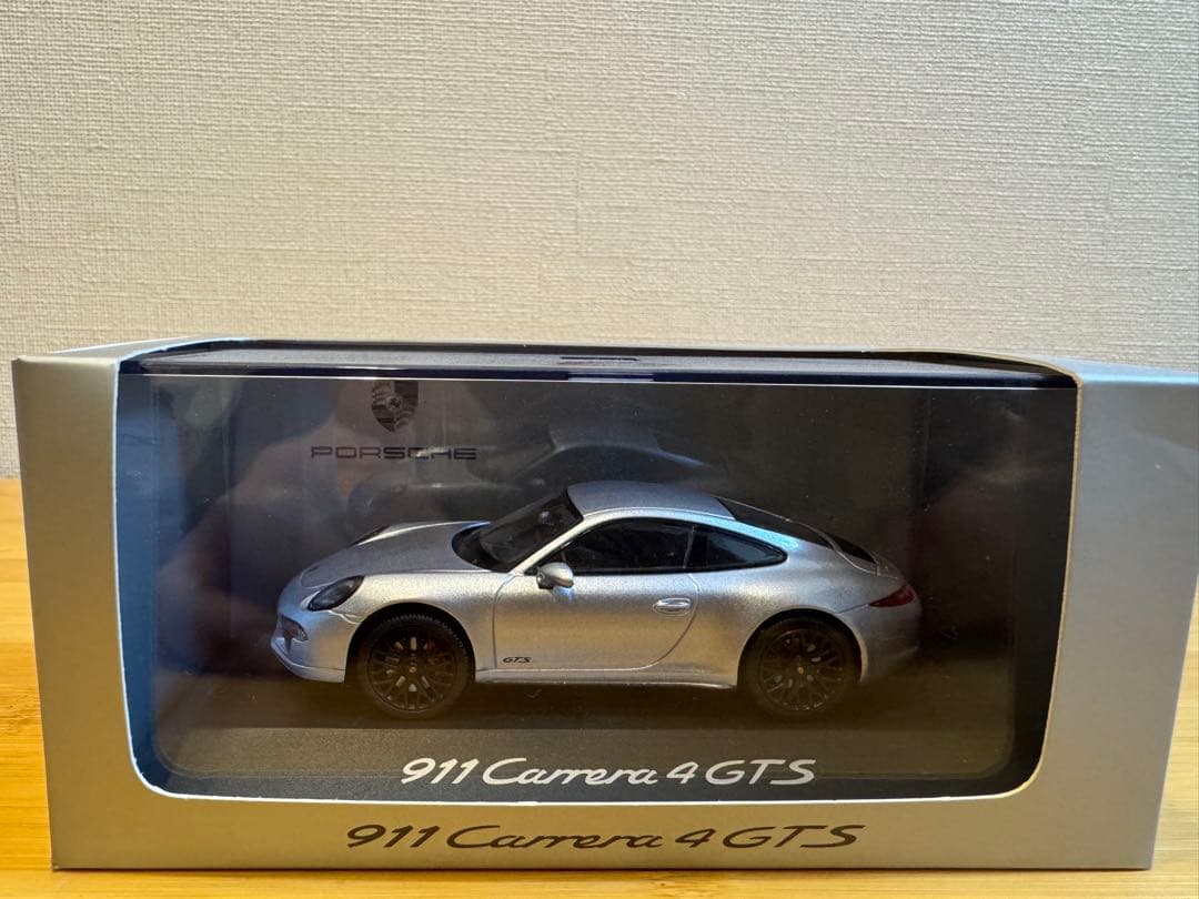 【Schuco】※難あり Porsche 911Carrera 4 GTS