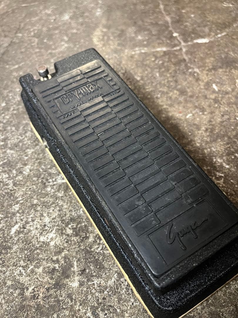 cry-max ワウペダル DP-01 Guya