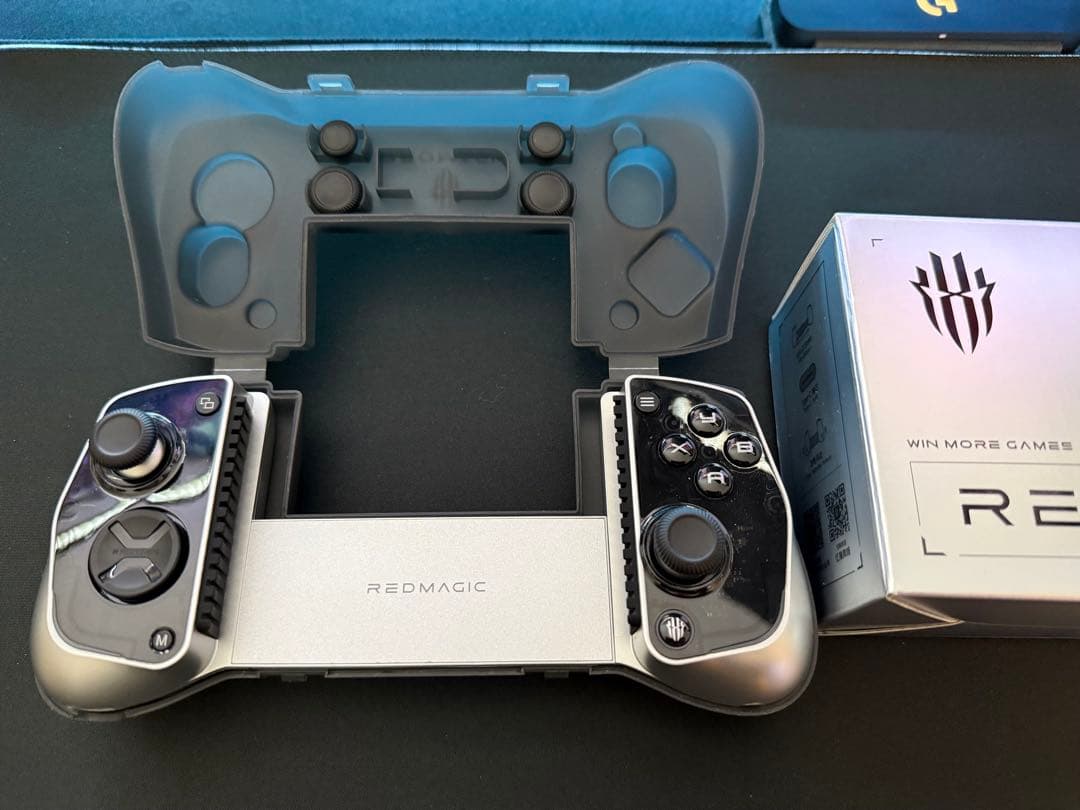 REDMAGIC SHADOW BLADE 03スマホ用コントローラー