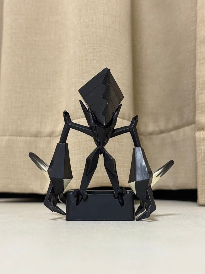 【廃盤】ポケモン　フィギュア　モンコレ　ネクロズマ